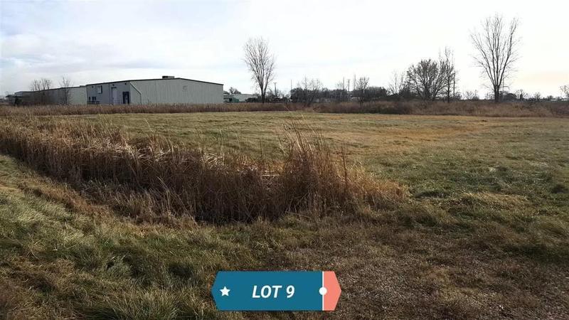 1634 Barnard Drive, Unit 9, Omro, WI 54963 for Sale