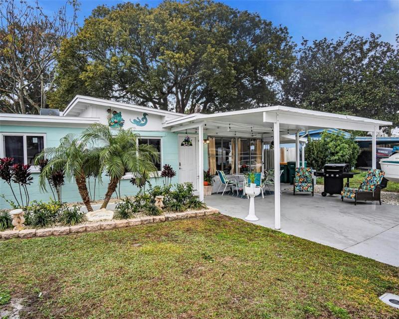 10268 117TH TER, LARGO, FL 33773 Single Family Residence For Sale  MLS# U8228355 for Rent