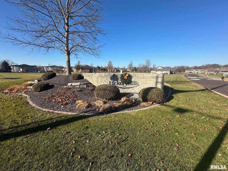 Lot 7 Hickory Lane, Pekin, IL 61554 for Sale