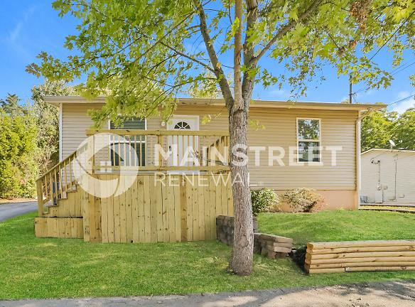 2305 Ridgecrest Dr - Knoxville, TN 37918 - Home For Rent