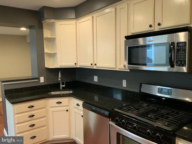202 South Washington Street, Baltimore, MD 21231 for Rent