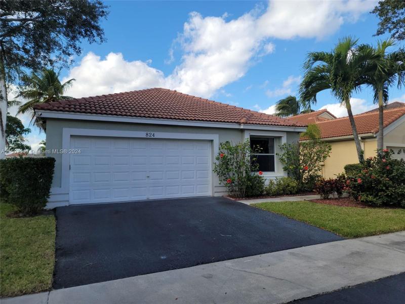 824 Stanton Drive, Weston, FL 33326 for Rent