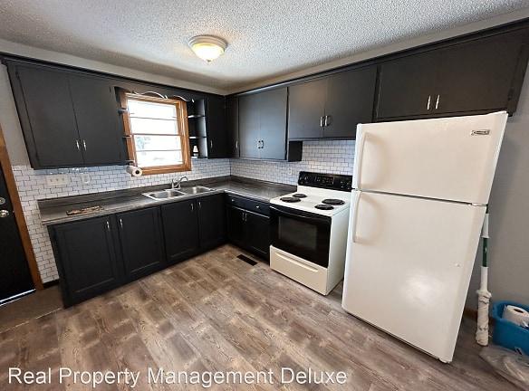 218 2nd St NW - Crosby, MN 56441 - Home For Rent
