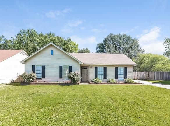6606 Mistletoe Cove - Memphis, TN 38141 - Home For Rent