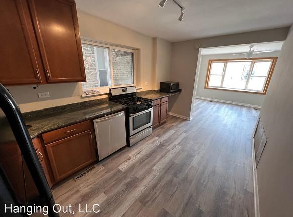 2035 W Webster Ave unit 1F - Chicago, IL 60647 - Home For Rent