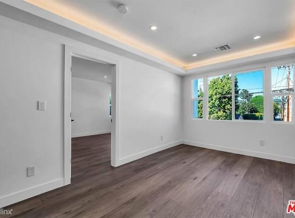 9345 W Olympic Blvd - Beverly Hills, CA 90212 - Home For Rent