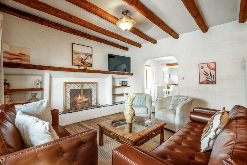 Santa Fe, Santa Fe County, NM House for sale Property ID: 418769945