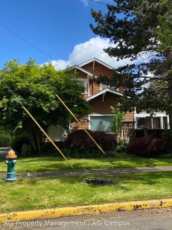 2087 Emerald Street  1407 East 21st Ave & 2087 Emerald Street for Sale