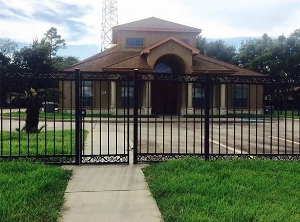714 Grillo Way - Rosenberg, TX 77471 - Home For Rent