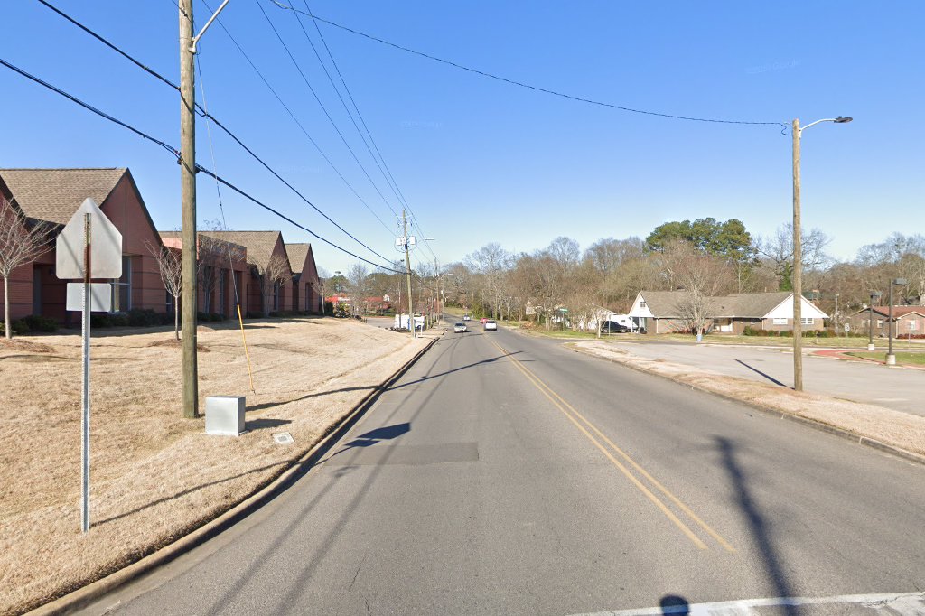 Mcelwain Elementary School - Magnet