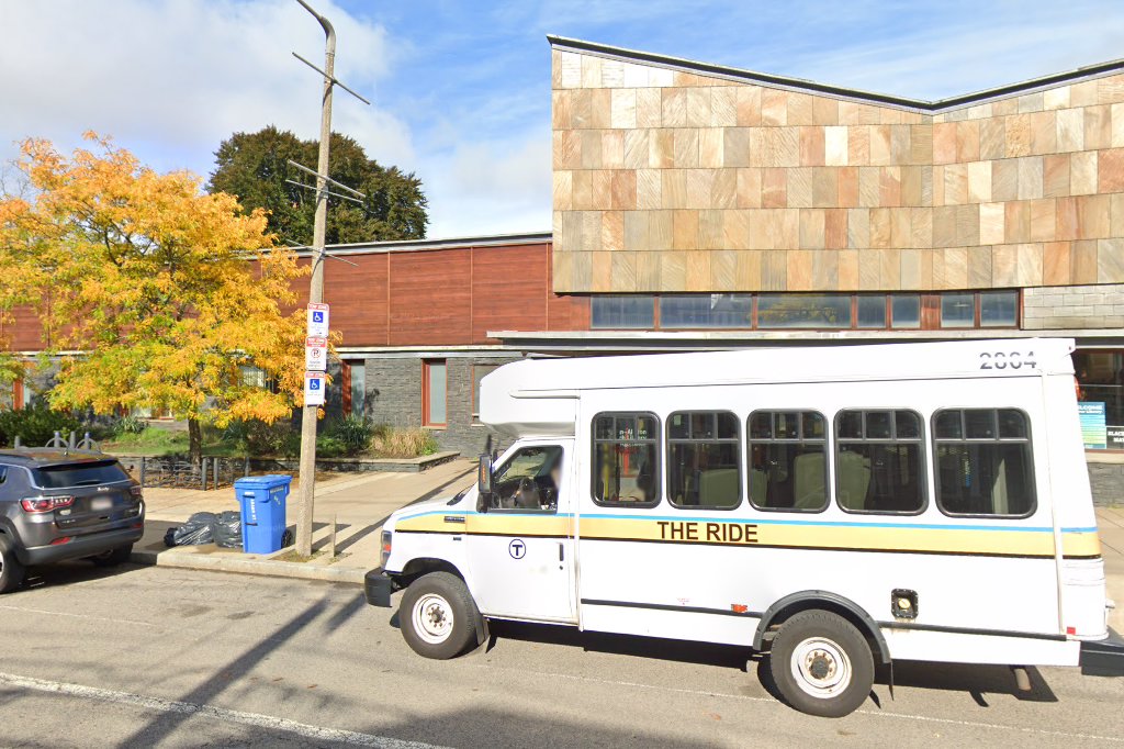 Boston Public Library - Honan-Allston Branch
