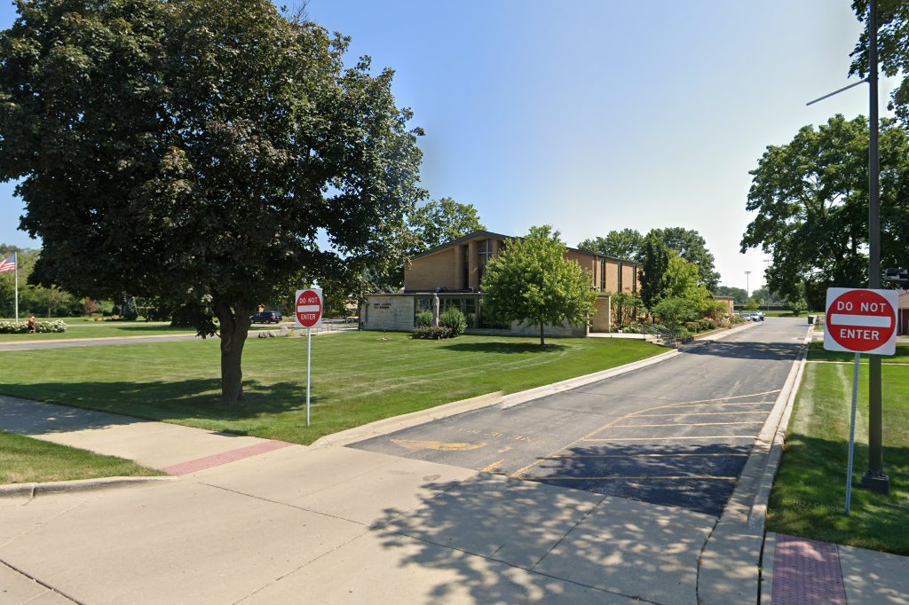 J Slowacki School