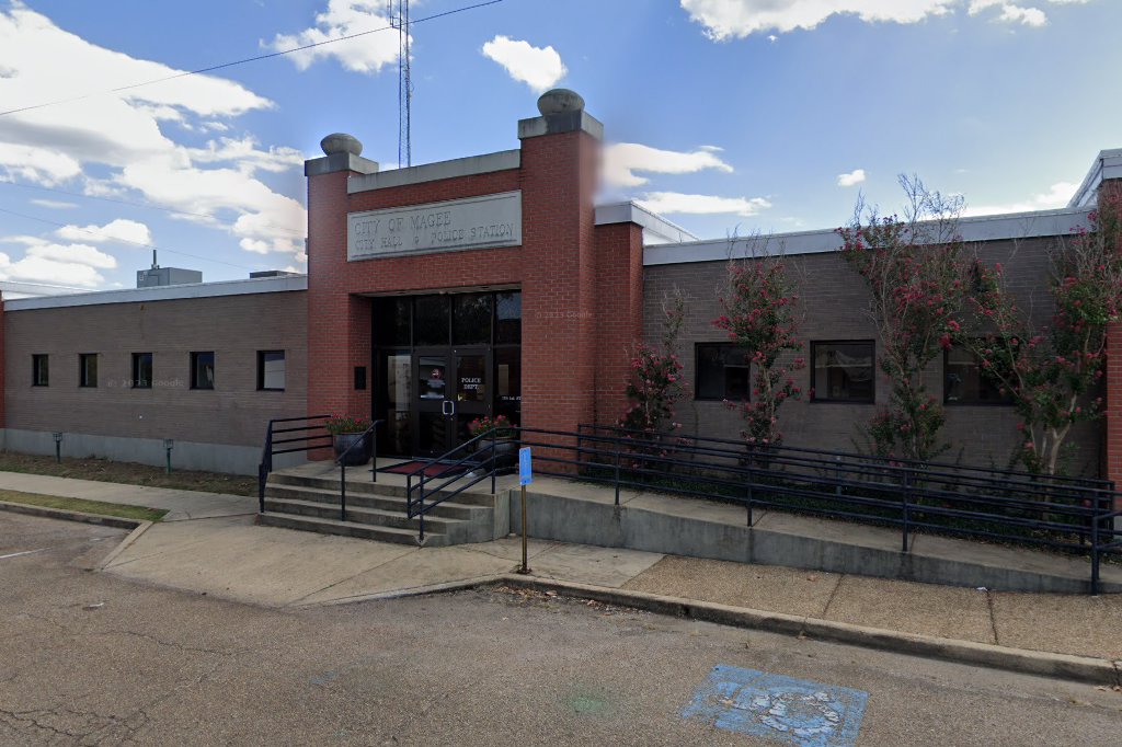 Magee Municipal Court