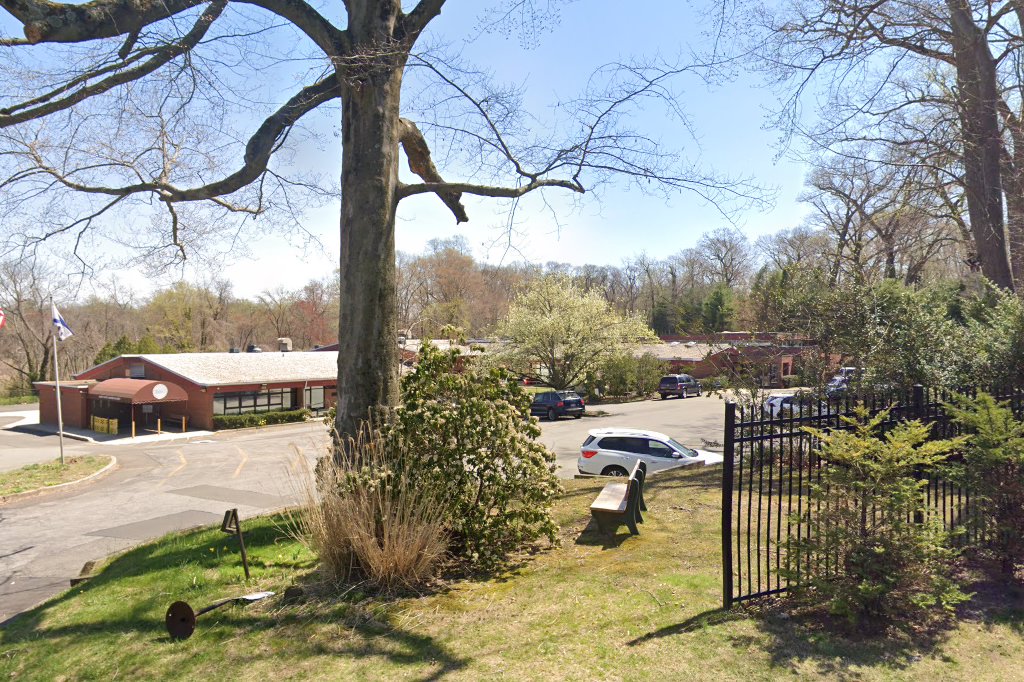 North Shore Hebrew Academy