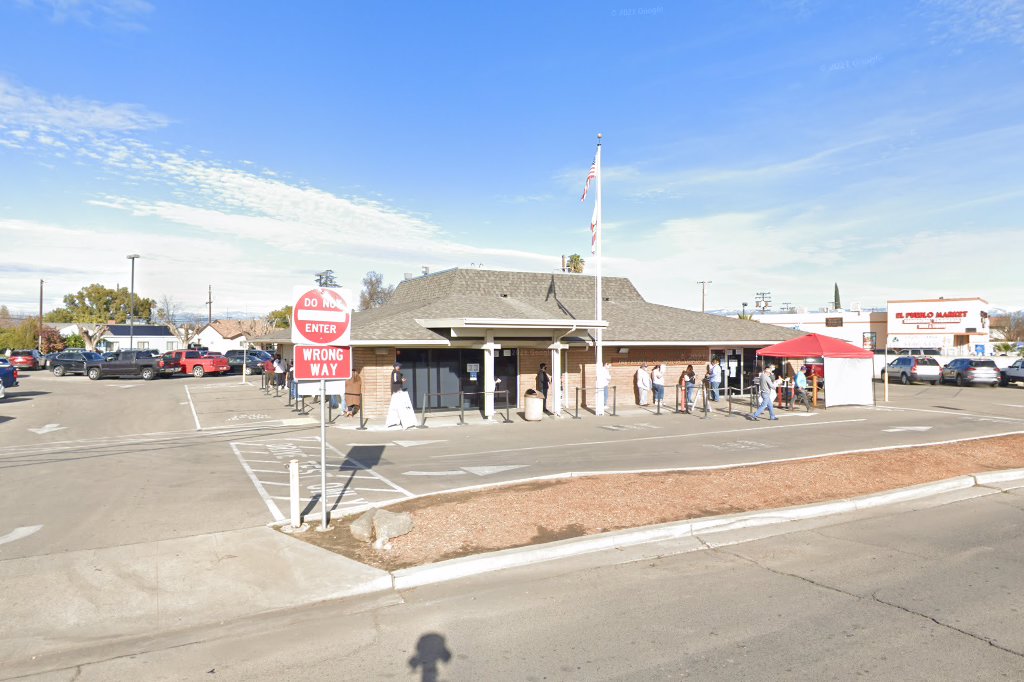 Reedley DMV Office