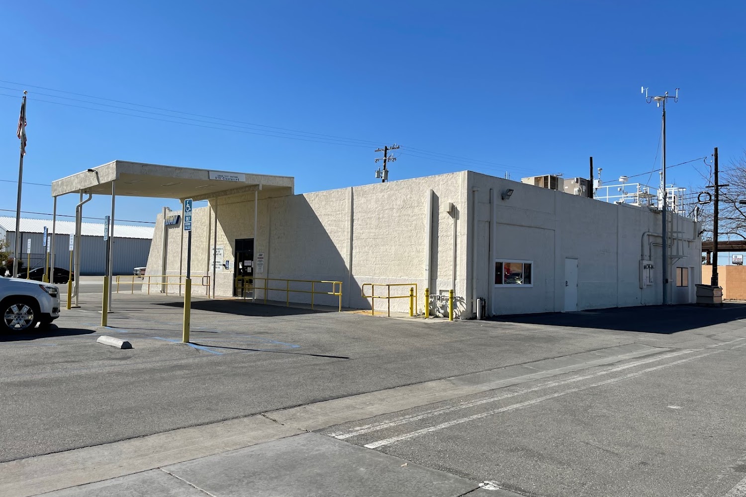 Shafter DMV Office