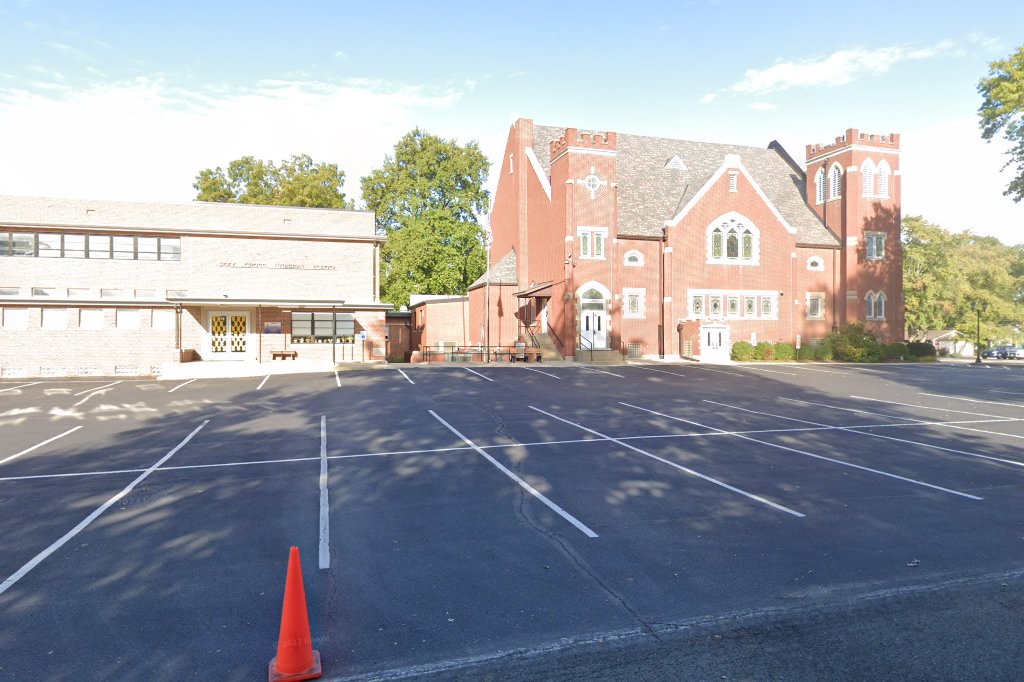 Holy Cross Lutheran Church
