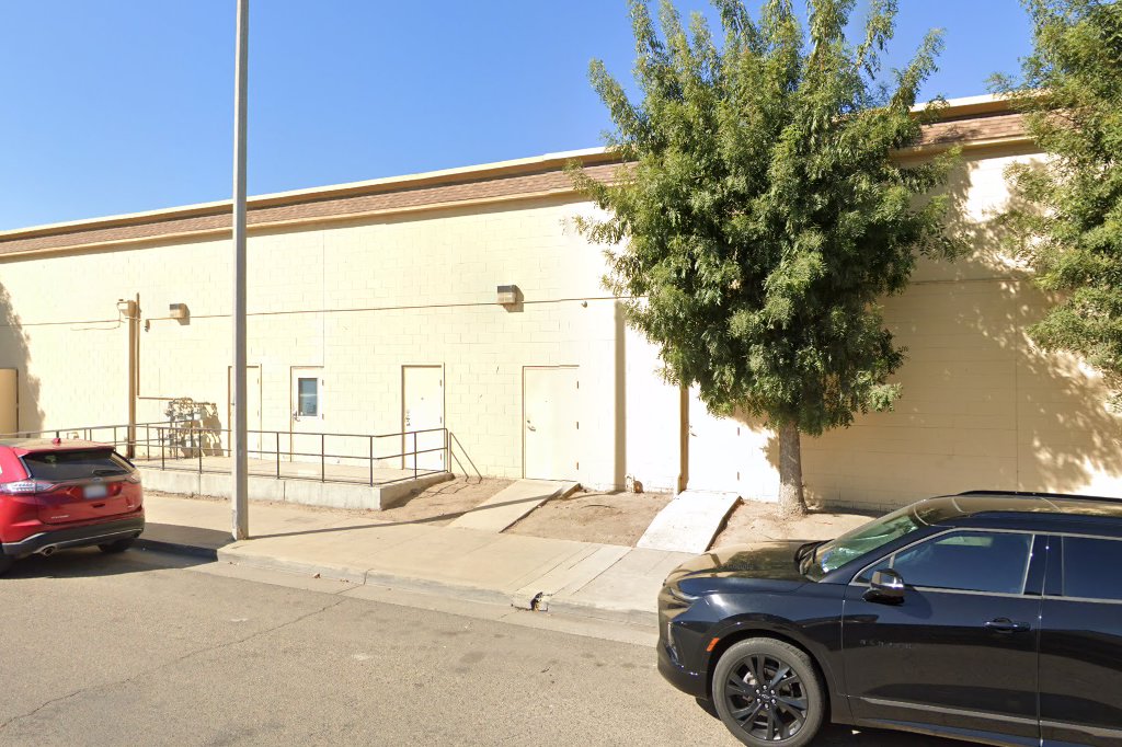 Tulare DMV Office