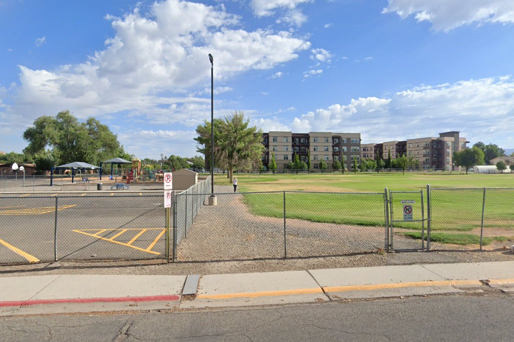 Tope Elementary School