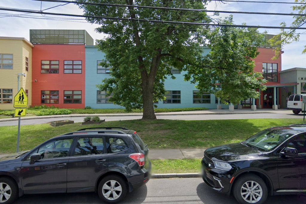 Montessori Magnet School