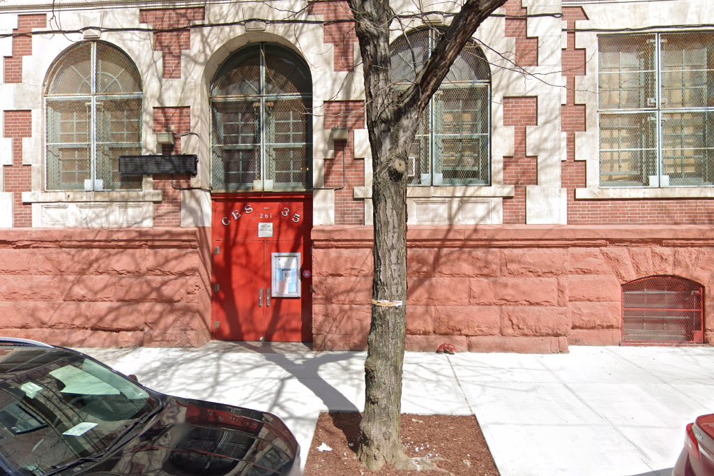 PS 35 Nathaniel Woodhull School