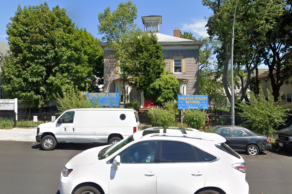 Theatre Street School