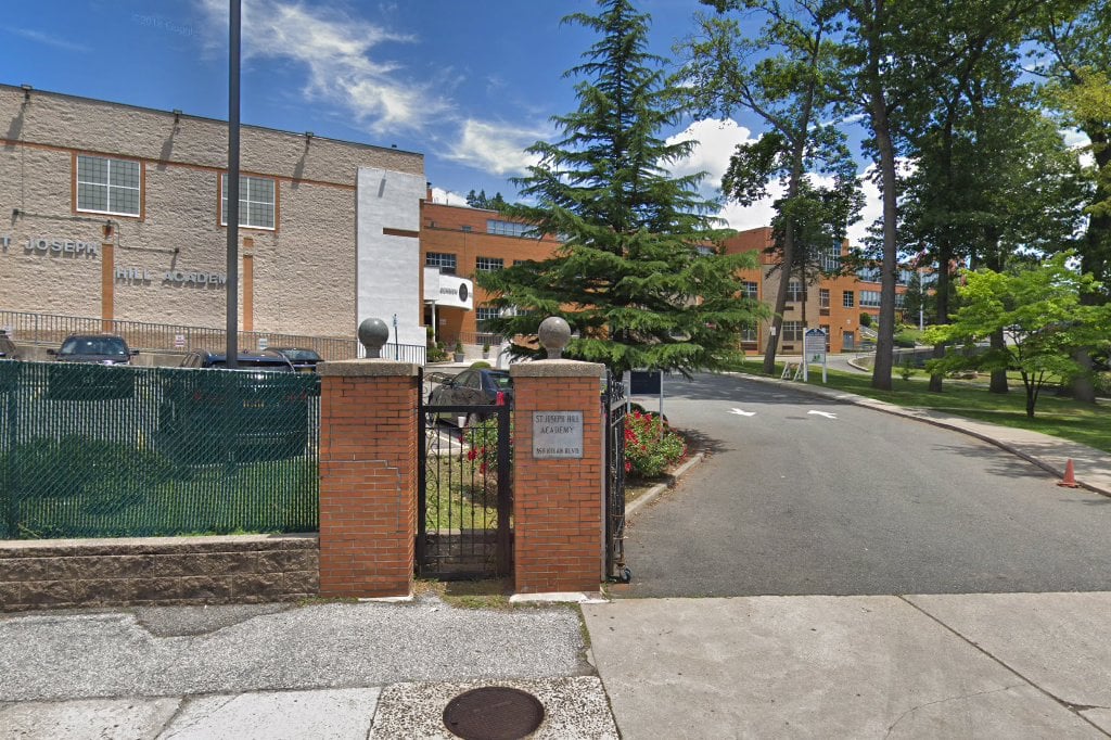 Mother Franciska Elementary School