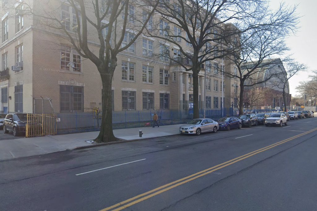 PS 86 School