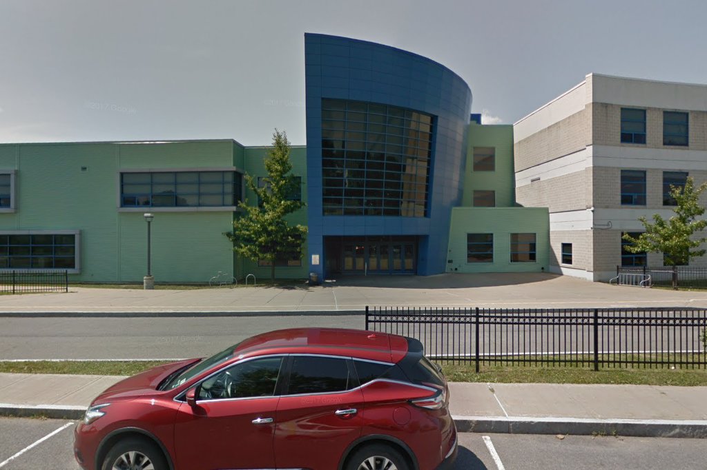 Stephen And Harriet Myers Middle School