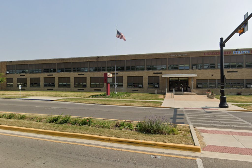 King Middle School Grade School