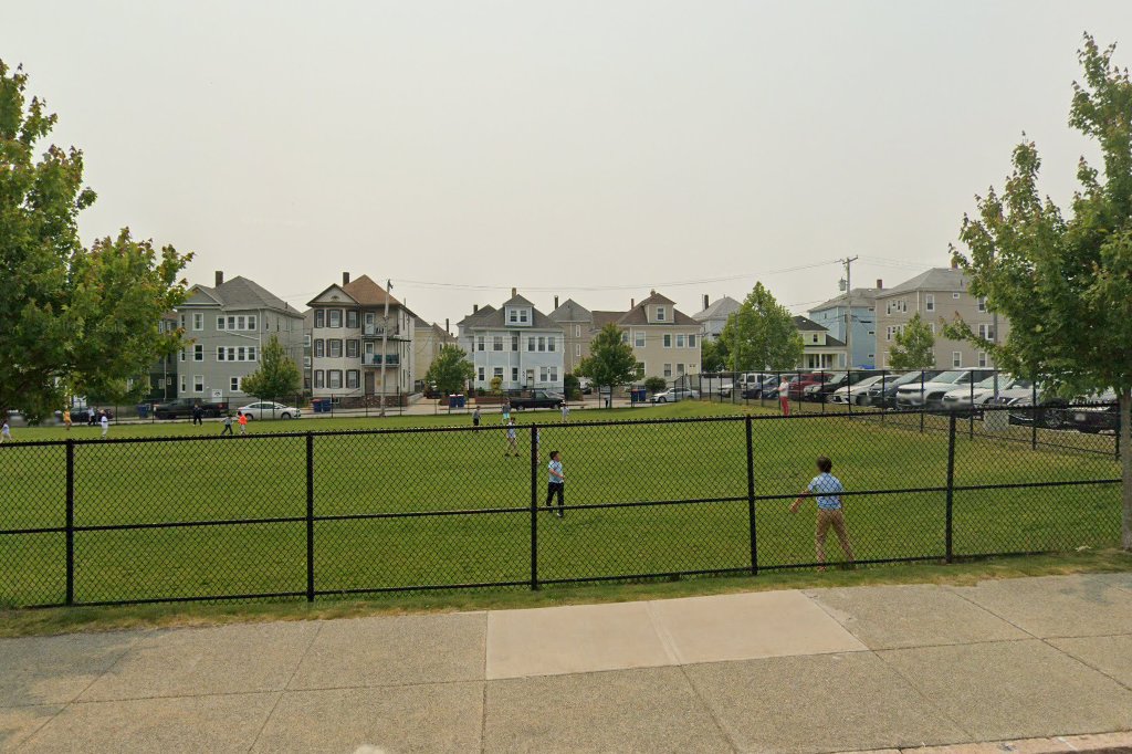 Alma Del Mar Charter School
