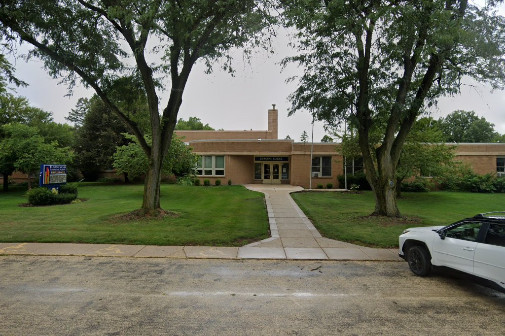 Eswood CC Grade School