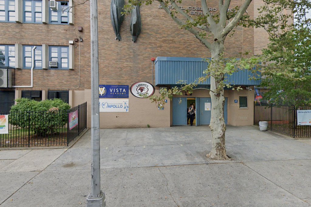 Junior High School 302 Rafael Cordero