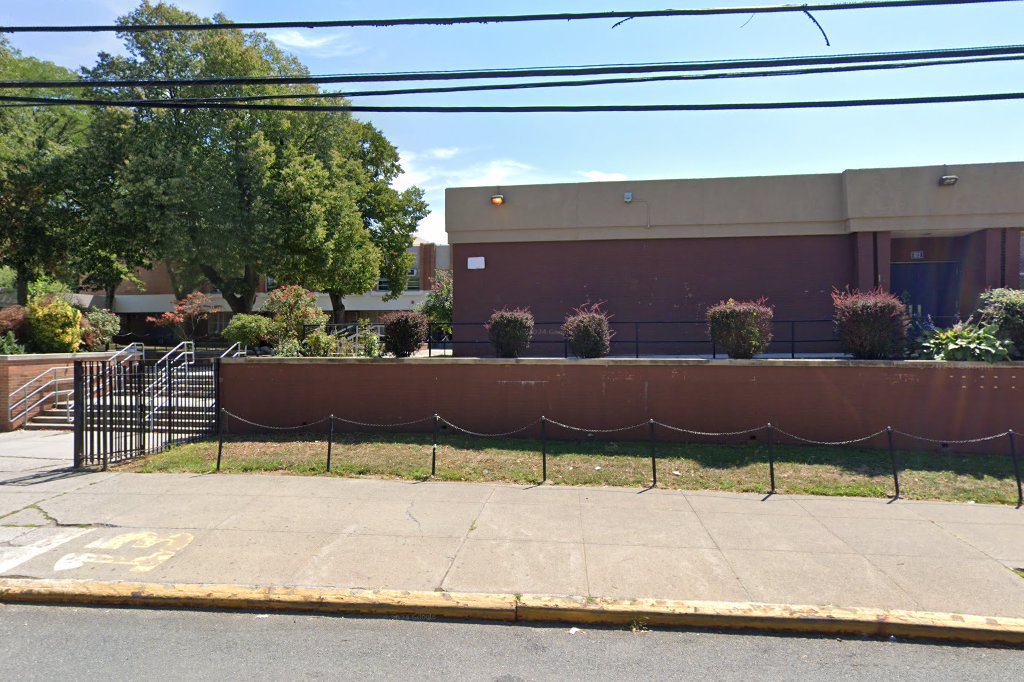 Susan E Wagner High School