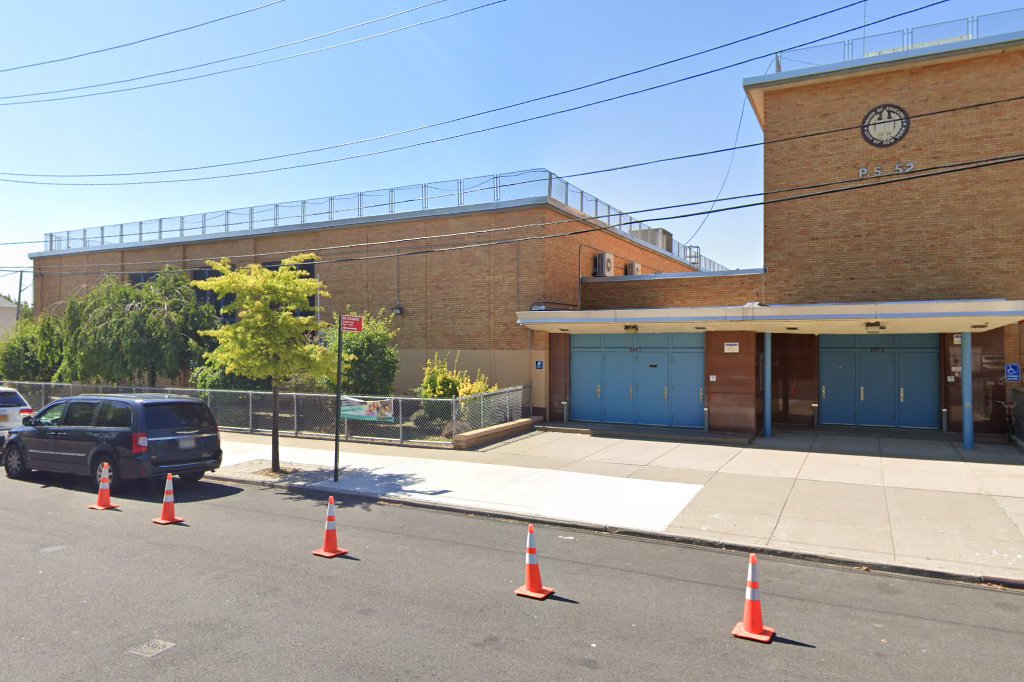PS 52 School
