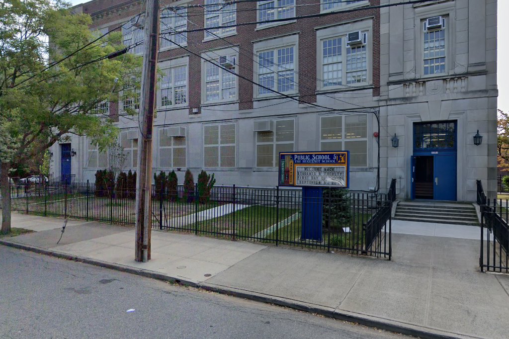 PS 5 Huguenot School