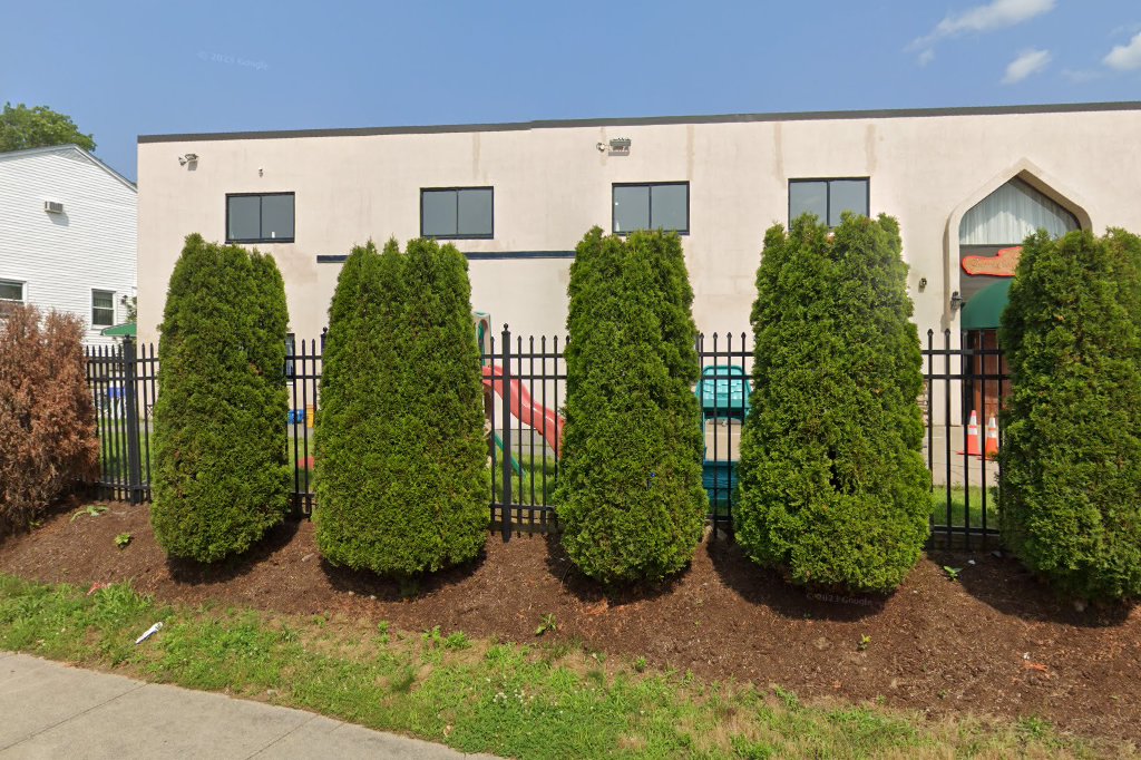 Mutanafisun Academy