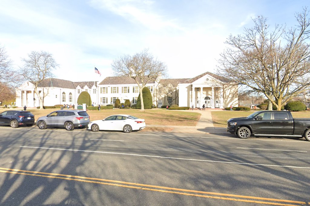 Hicksville Middle School