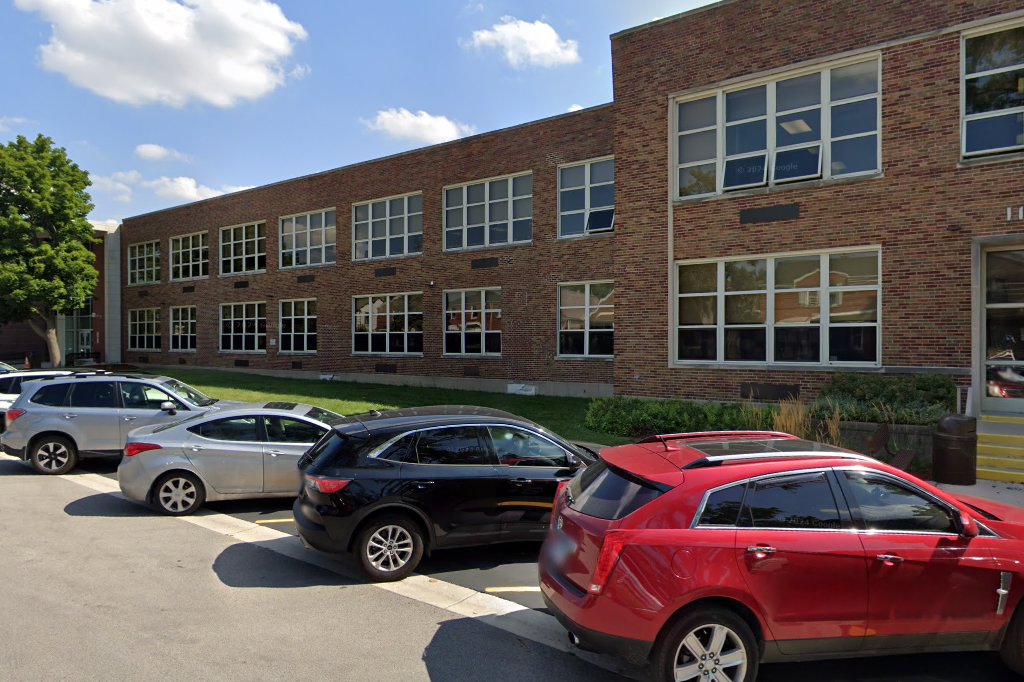 Lincoln Elementary School​