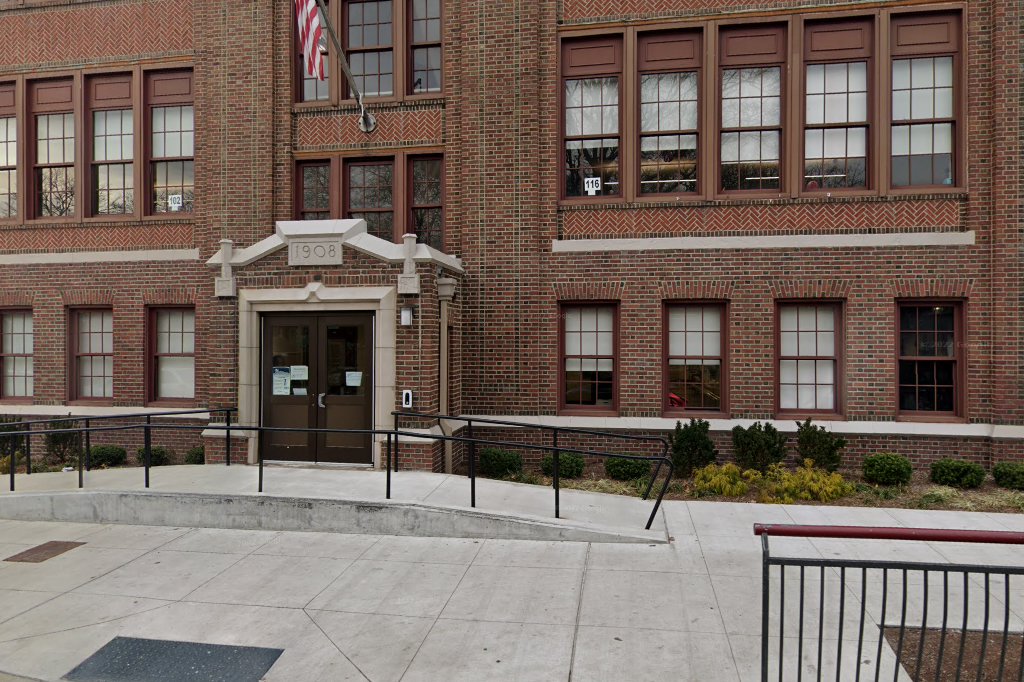 Nelson Mandela Community High School At Columbus Building