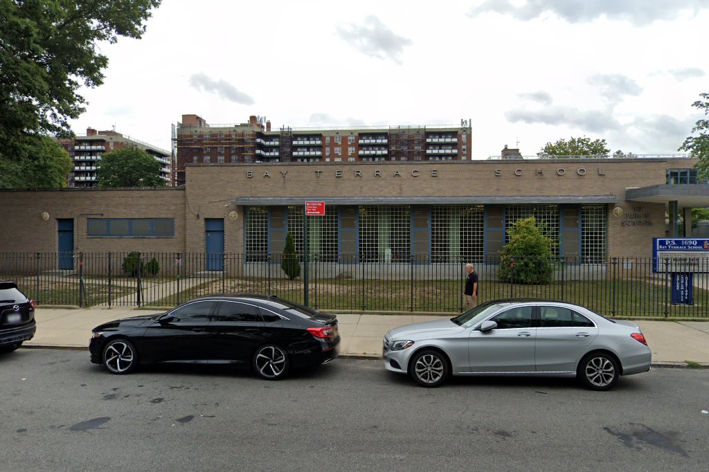 PS 169 Bay Terrace School