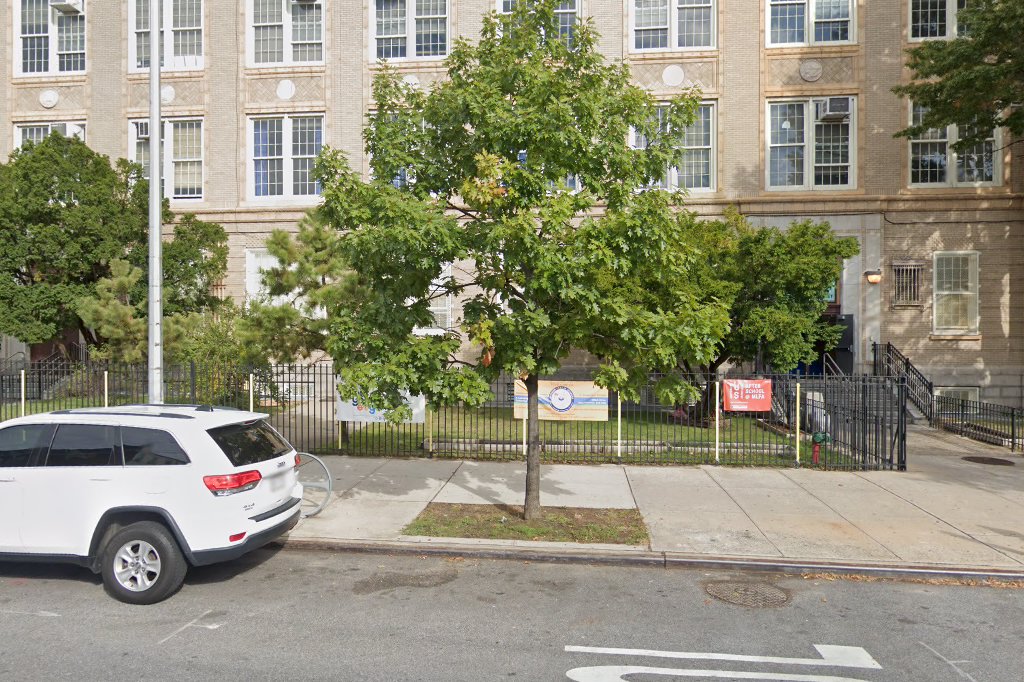 East Flora Elementary School