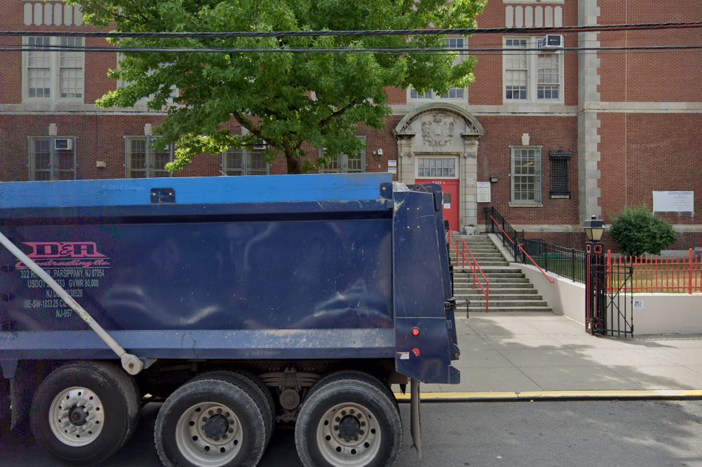 PS 19 The Curtis School