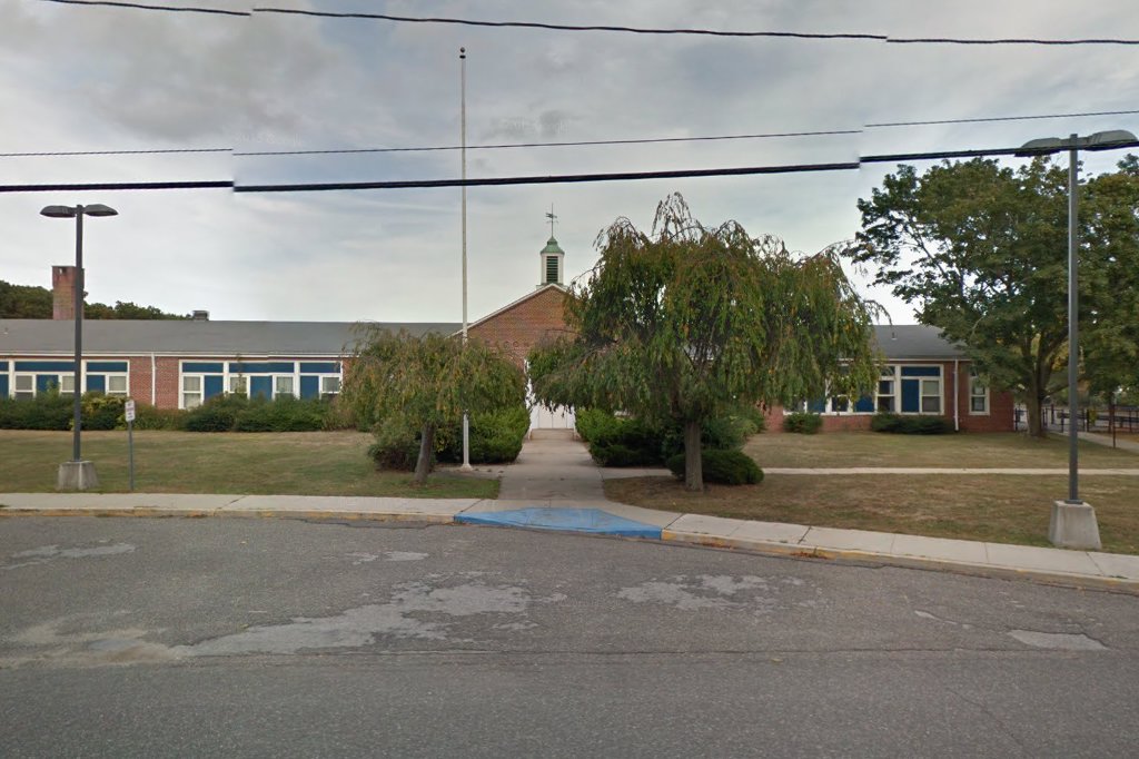 Nesconset Elementary School
