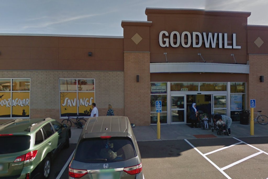 Goodwill Circle Pines