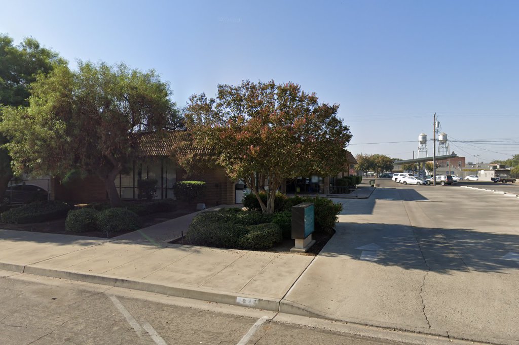 Reedley Branch Library
