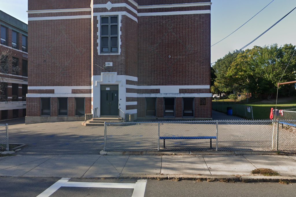 Hadley E Watts Middle School