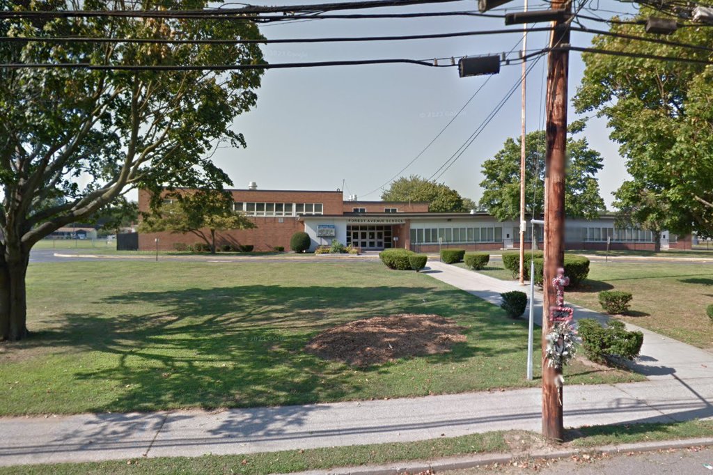 Forest Avenue School