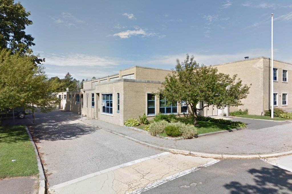 Center School
