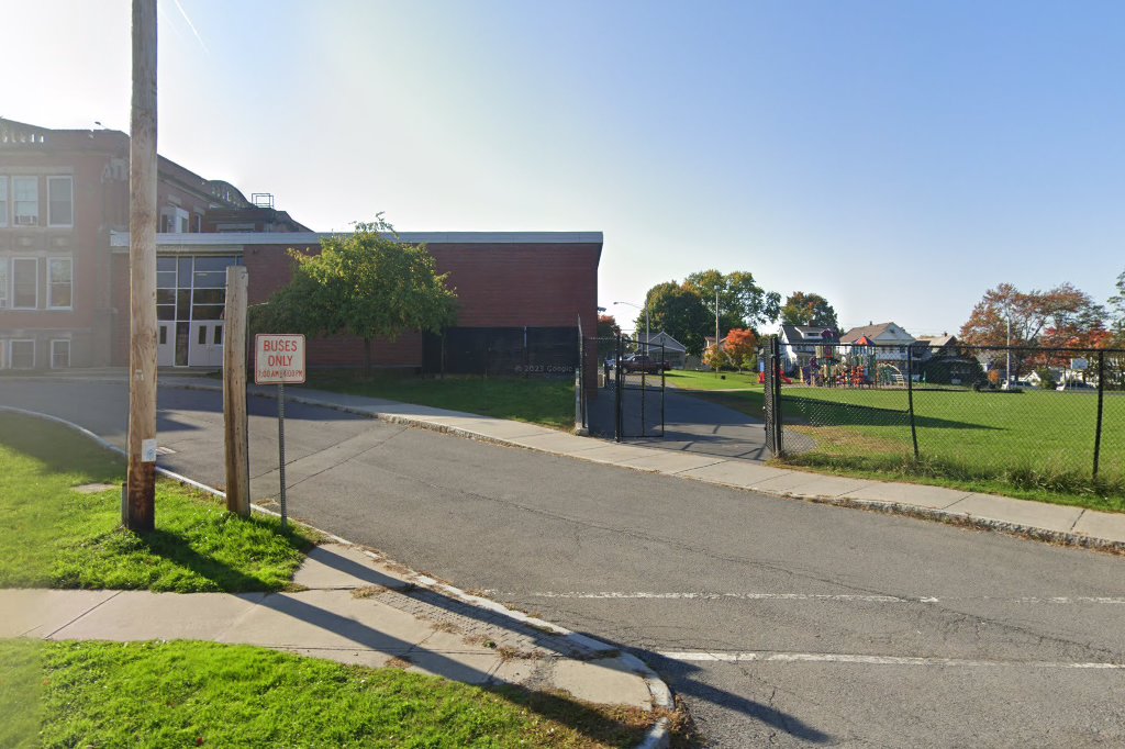 Howe Magnet Elementary School